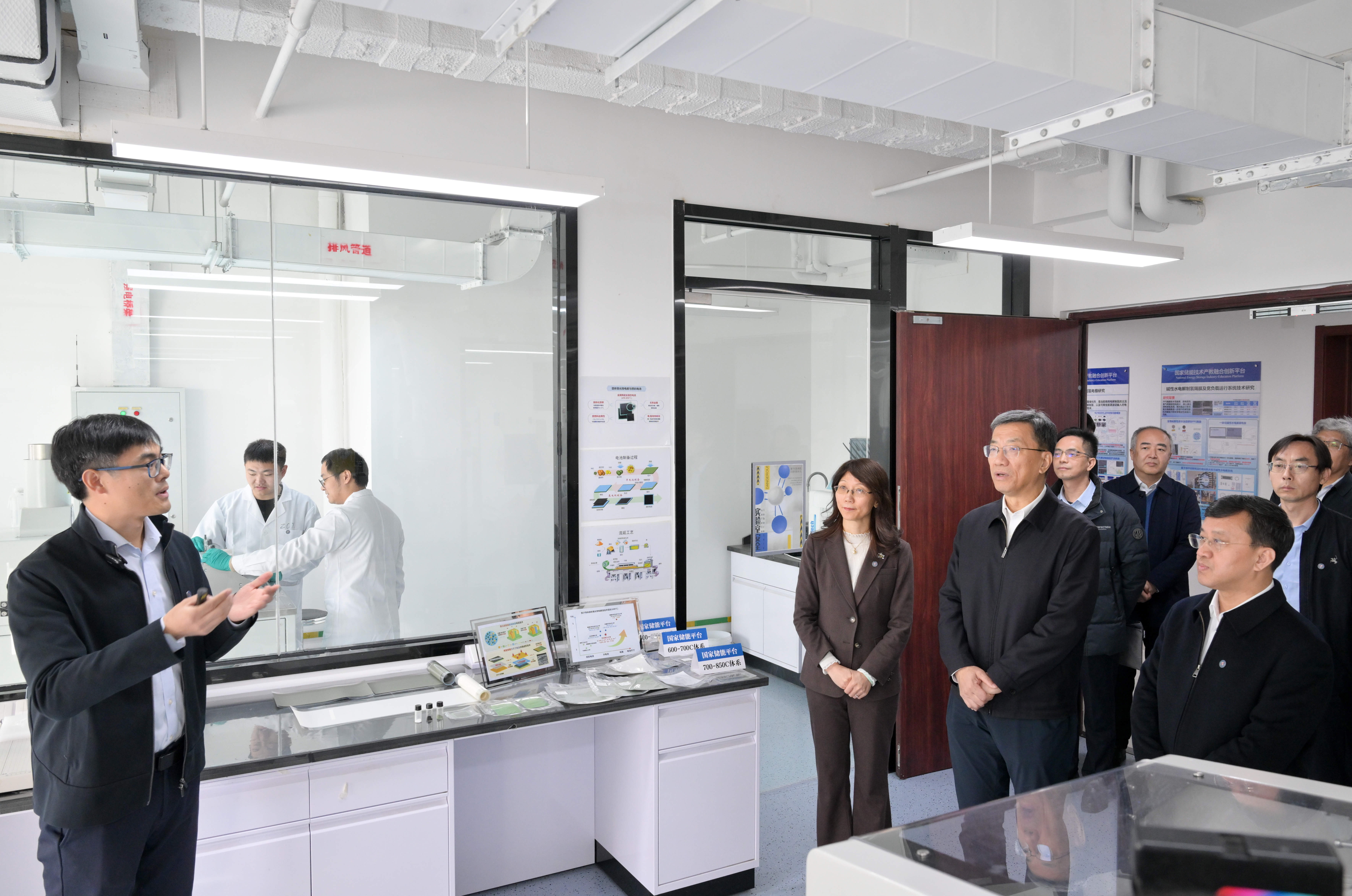 本站按公开材料组织页面