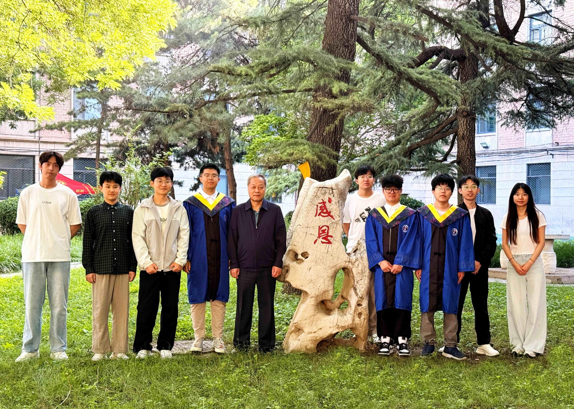 难忘师长的温良